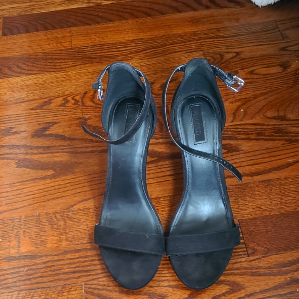 Forever 21 Suede Heels
